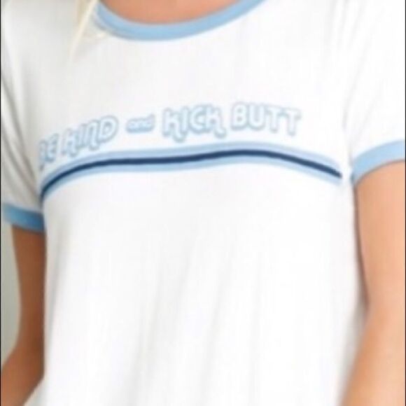 Retro “Be‎ Kind And Kick Butt” Graphic Tee - Picture 1 of 6